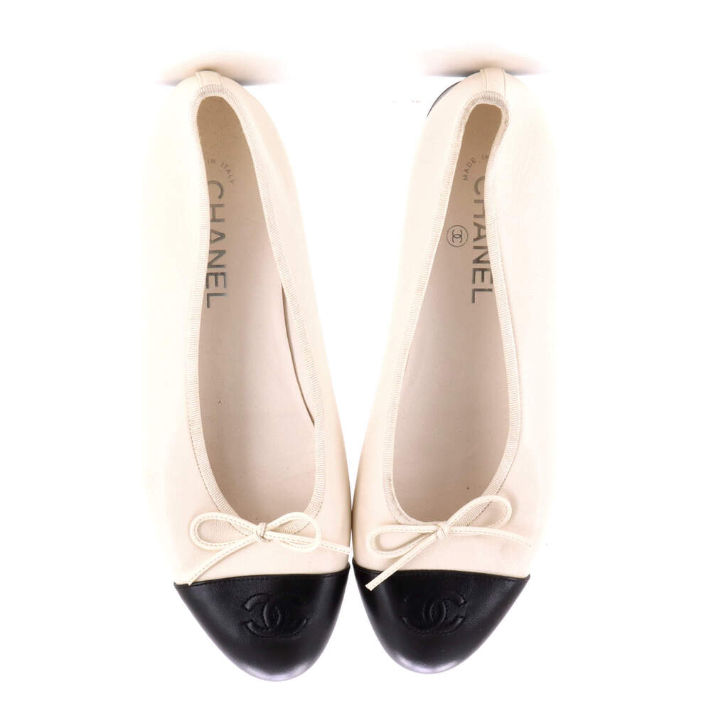 Chanel Women's CC Cap Toe Bow Ballerina Flats Leather - Picture 2 of 6